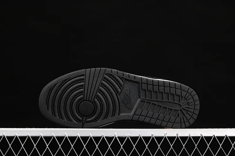 All categories Air Jordan Jordan series basketball shoes Air Jordan 1 Low Air Jordan 1 Low ASW AJ1 Joe 1 low-top All-star patent leather black low-top basketball shoes DD1650-001